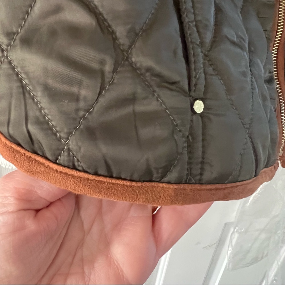 Vince Camuto Puffer Vest Green Brown Gold Accent - Picture 9 of 11